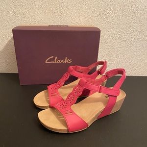 Clarks Pink Wedge Sandals Size 8